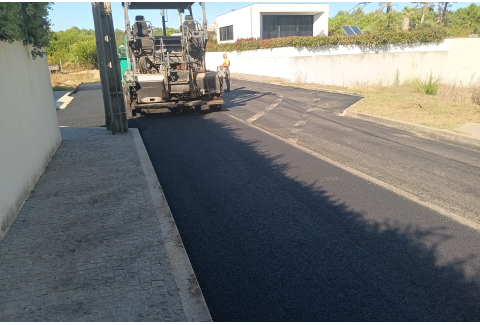 Pavimentações diversas em Cortegaça [concluída]