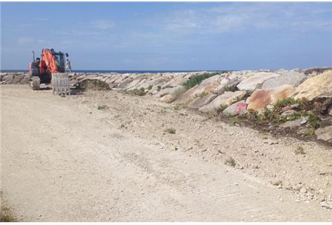 Prolongamento da valeta em betão – Praia Esmoriz/Cortegaça [em curso]