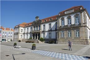 Câmara Municipal de Ovar aprova Orçamento para 2026 com forte investimento em Habitação, Ambiente, Educação e Cultura