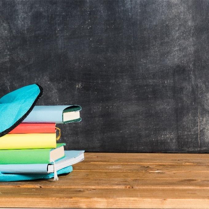 CMOvar amplia oferta dos livros de fichas ao 1ºCEB