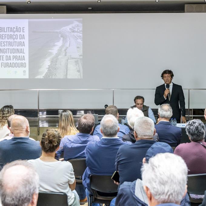 APA apresentou projeto de “Reabilitação e Reforço da Estrutura Longitudinal Aderente da Praia do Furadouro”  Autarquia de Ovar desiludida com os prazos previstos e a falta de projetos mais estruturantes