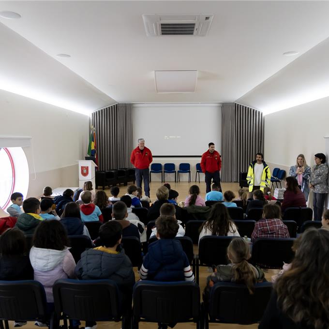 Mais de 900 alunos participam em ações de educação ambiental