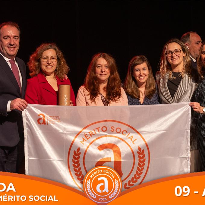 Grupo de Psicólogos em Rede distinguido com Bandeira de Mérito Social